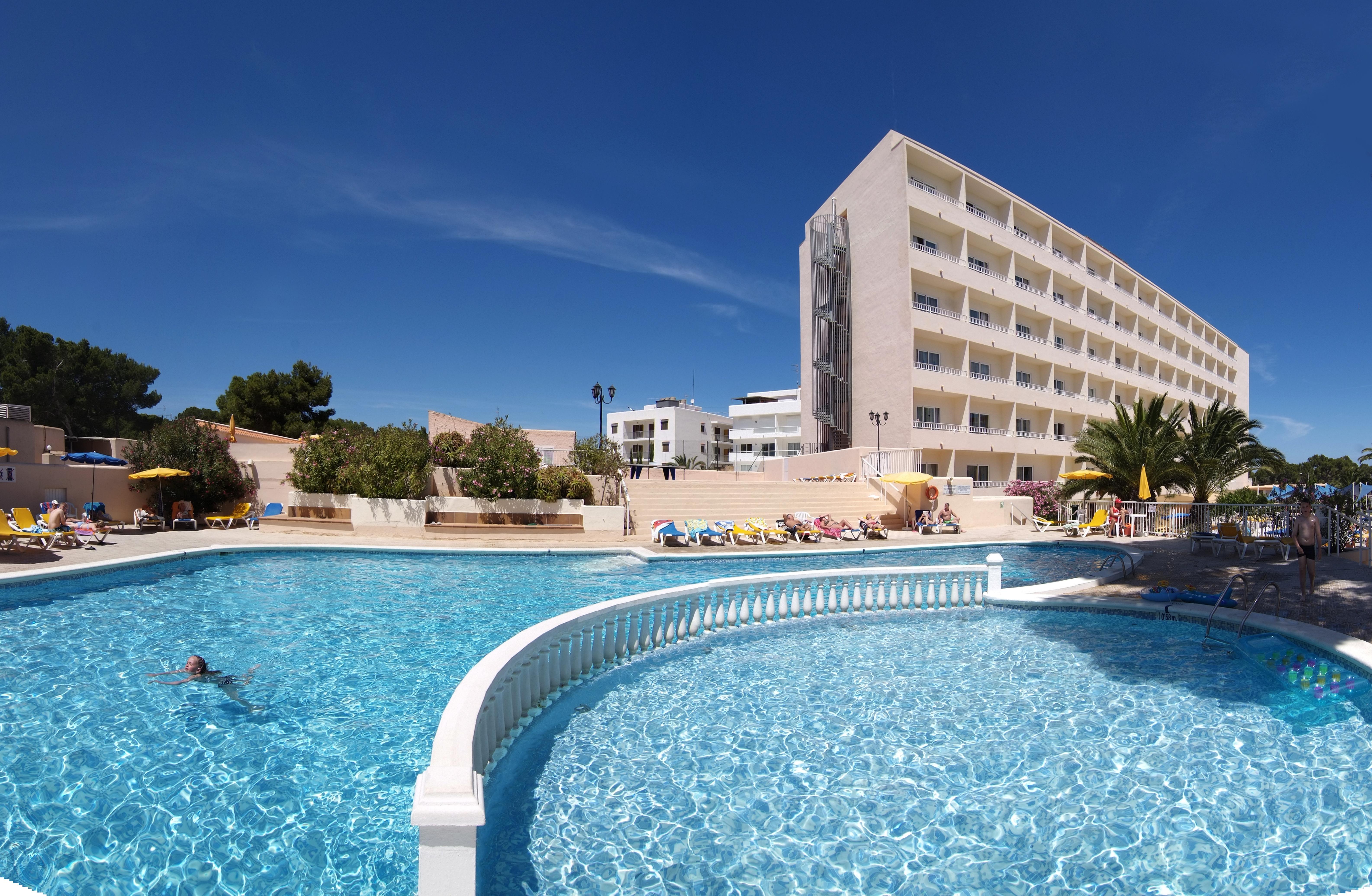 Invisa Ereso All Inclusive Hotel Es Canar  Exterior photo